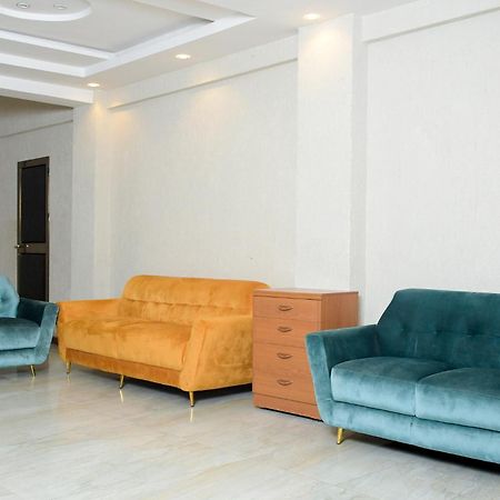 Hotel Mavilla โกโตนู ภายนอก รูปภาพ