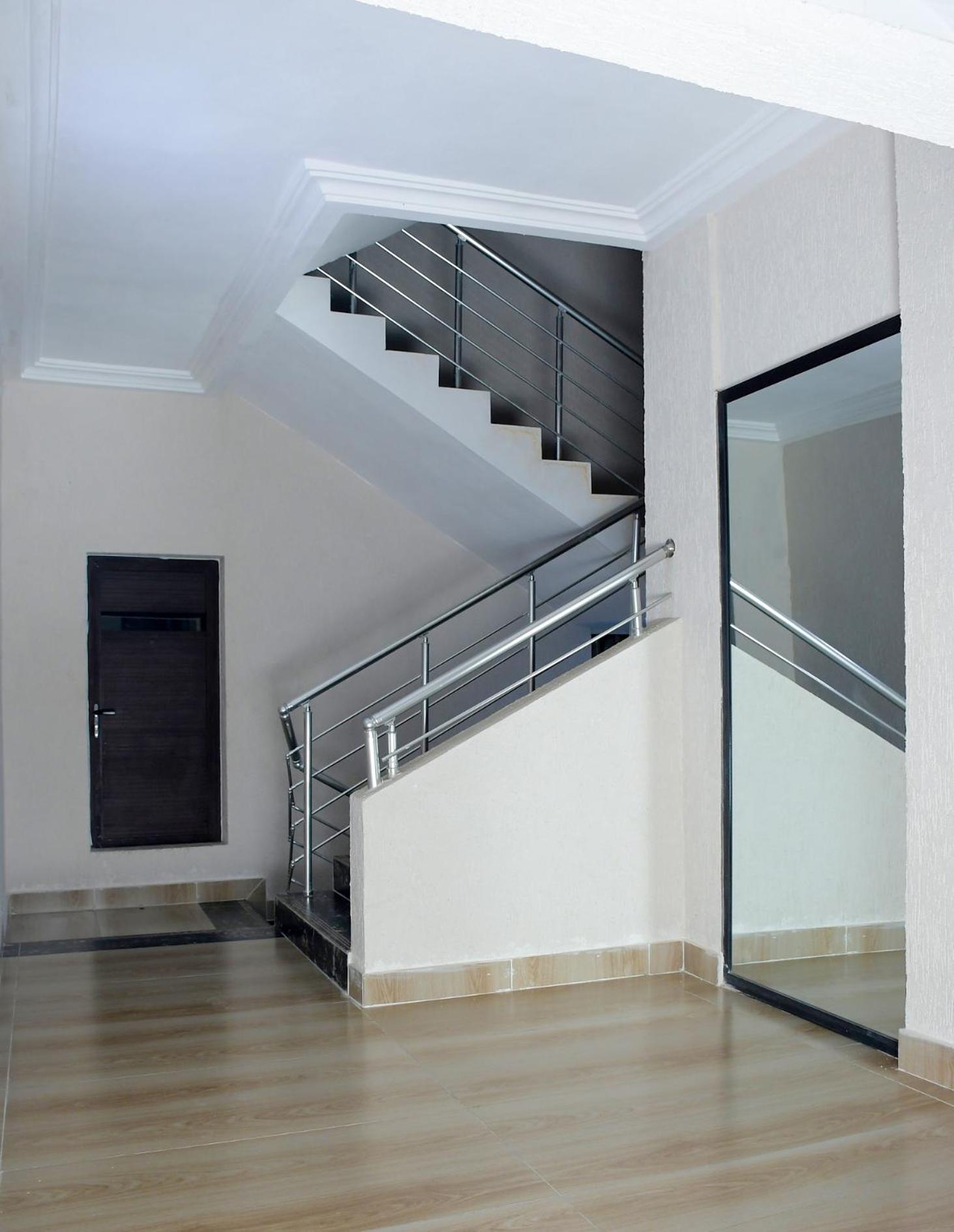Hotel Mavilla โกโตนู ภายนอก รูปภาพ