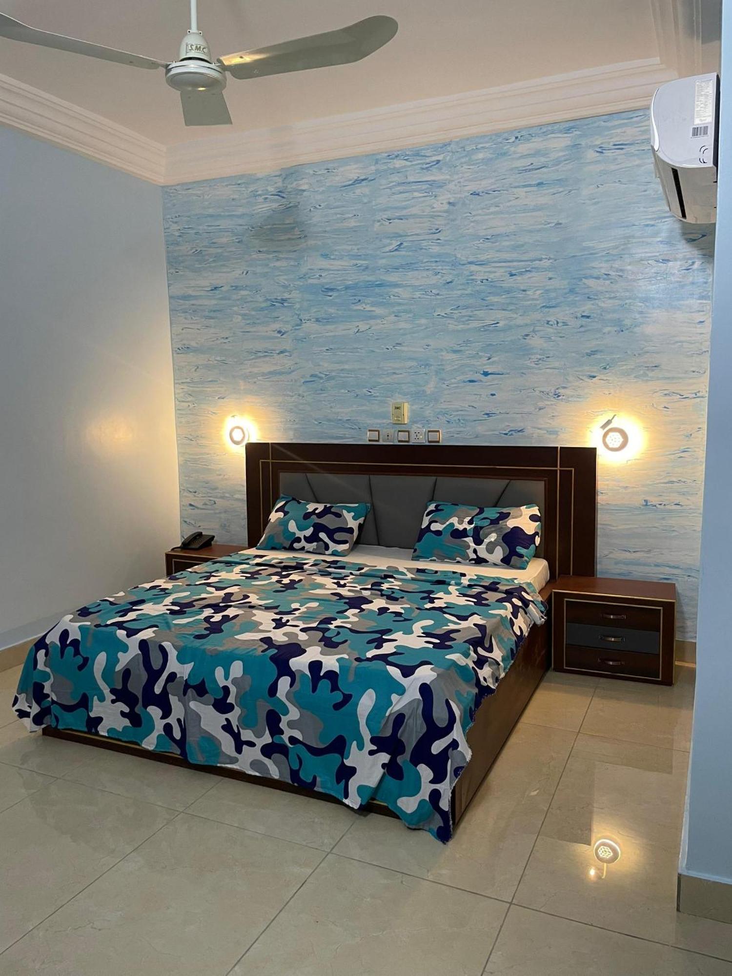 Hotel Mavilla โกโตนู ภายนอก รูปภาพ