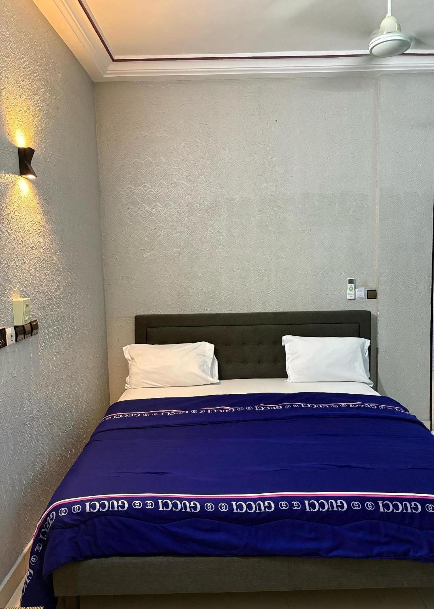 Hotel Mavilla โกโตนู ภายนอก รูปภาพ